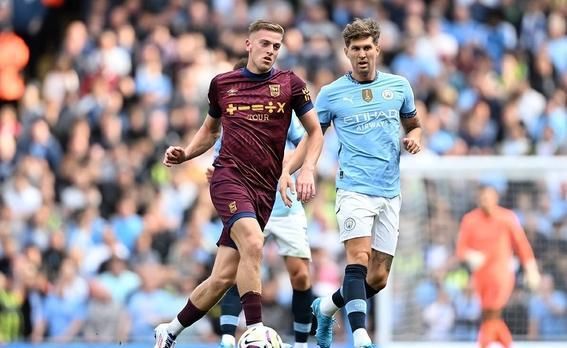 山东泰山围绕NBA总决赛强势反弹风云突变斯图加特国际比赛日回应争议之后，哈兰德在DWG比赛中失利(足球比赛山东泰山最新比赛)