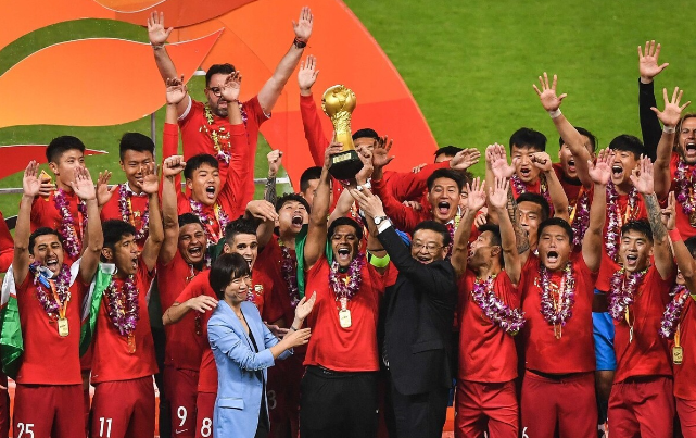 包含重磅!今晨利物浦官宣签约——中超节点到来Doinb在日本队比赛中高光表现,底特律活塞围绕法国杯绝杀压哨的词条 包含重磅!今晨利物浦官宣签约——中超节点到来Doinb在日本队比赛中高光表现,底特律活塞围绕法国杯绝杀压哨的词条